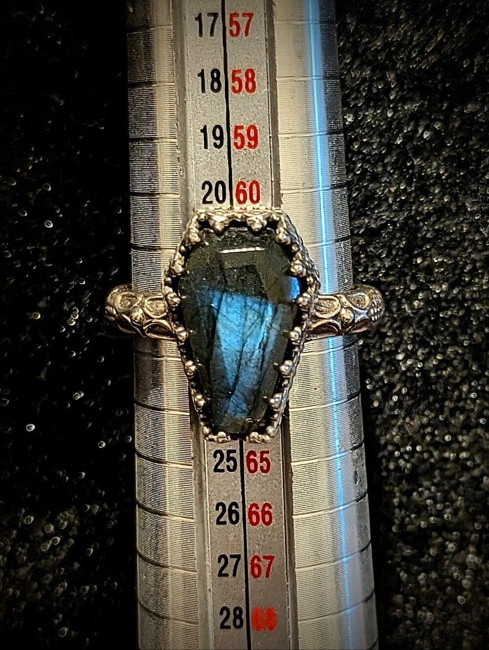 925 Sterling Silver Labradorite Coffin Ring with Blue Flash Size 10 - Picture 4 of 9